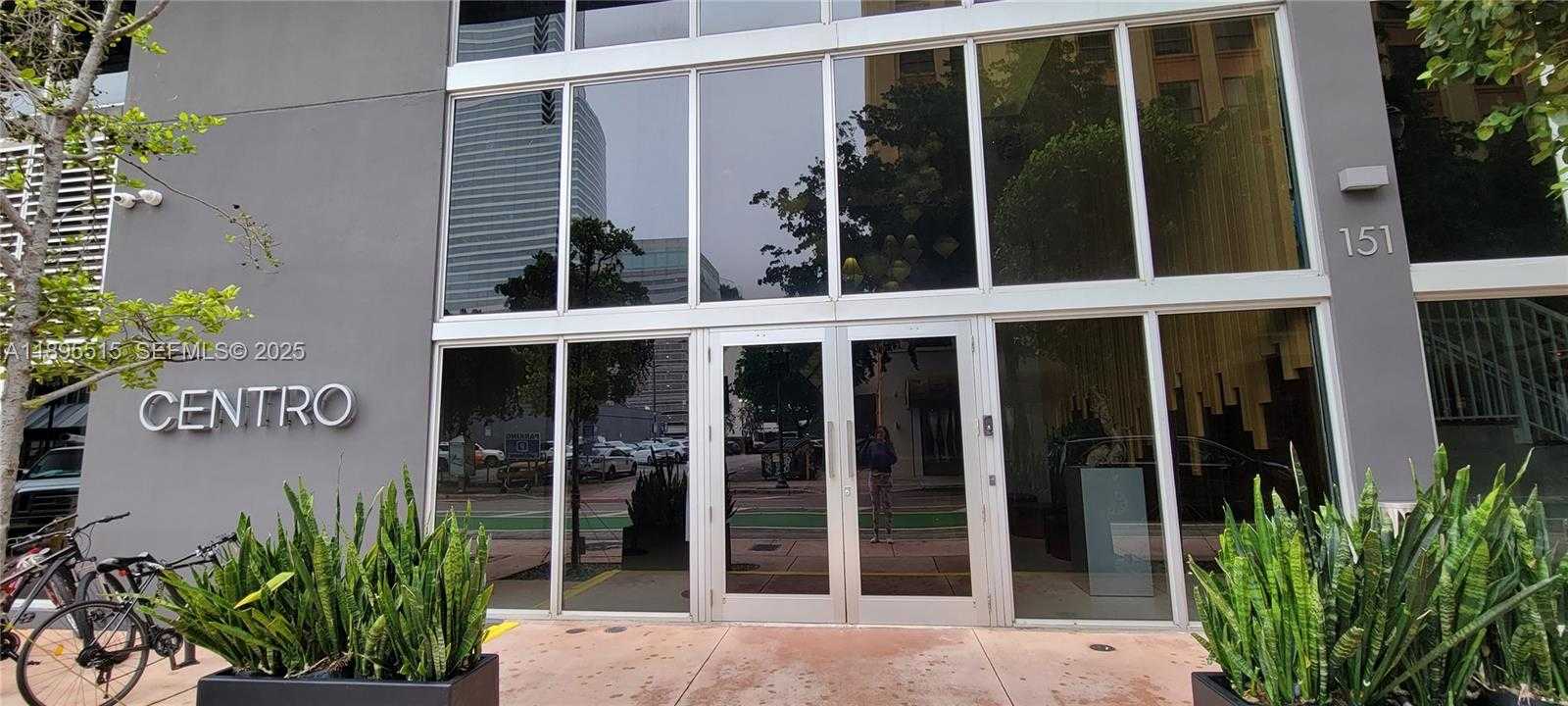 Imagen de Pequeño Objeto