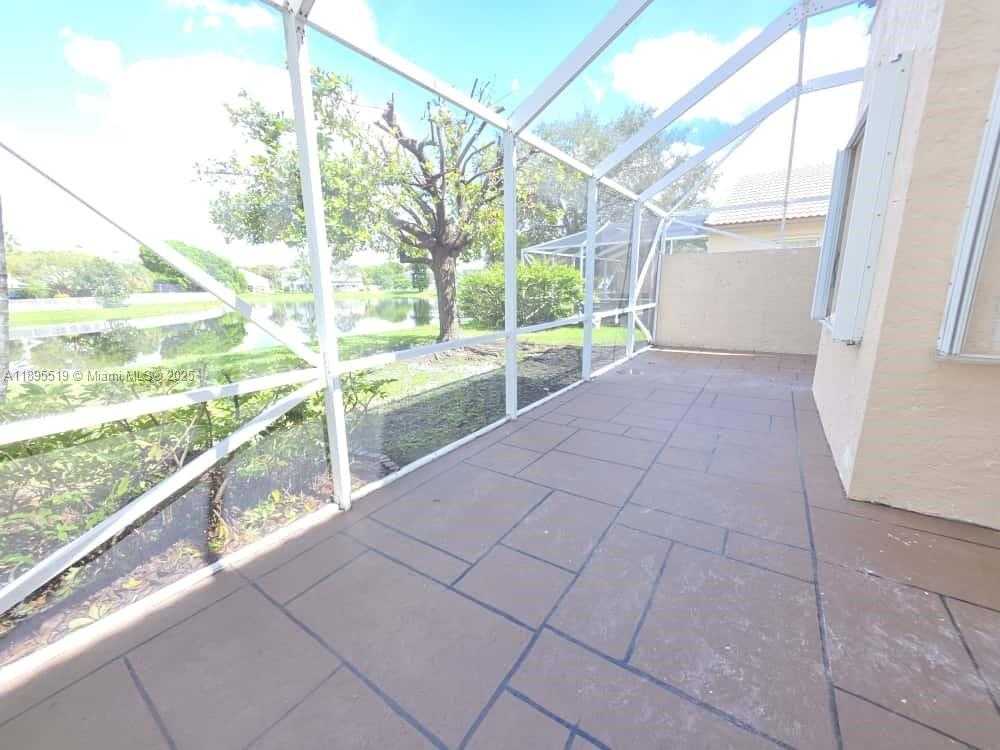 Small Image of 15793 NORTH WEST 16TH CT, Pembroke Pines Number 16