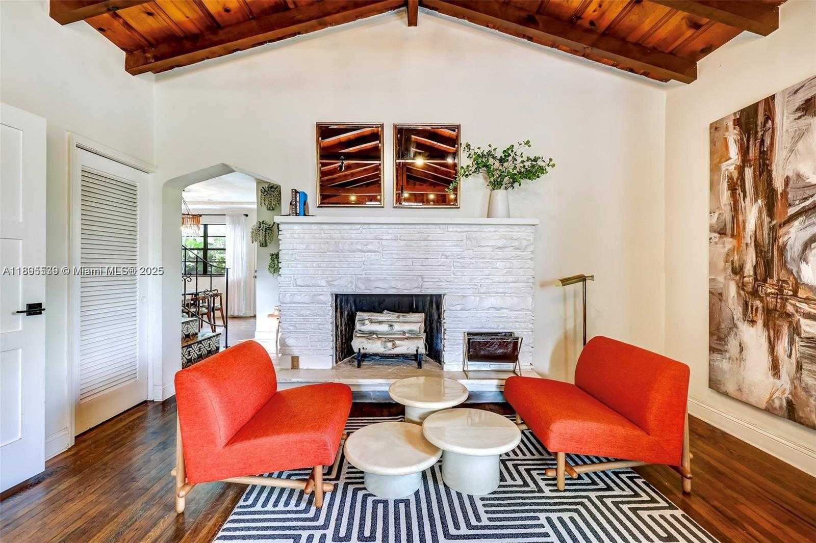 Small Image of 991 NORTH EAST 82ND ST, Miami Number 11