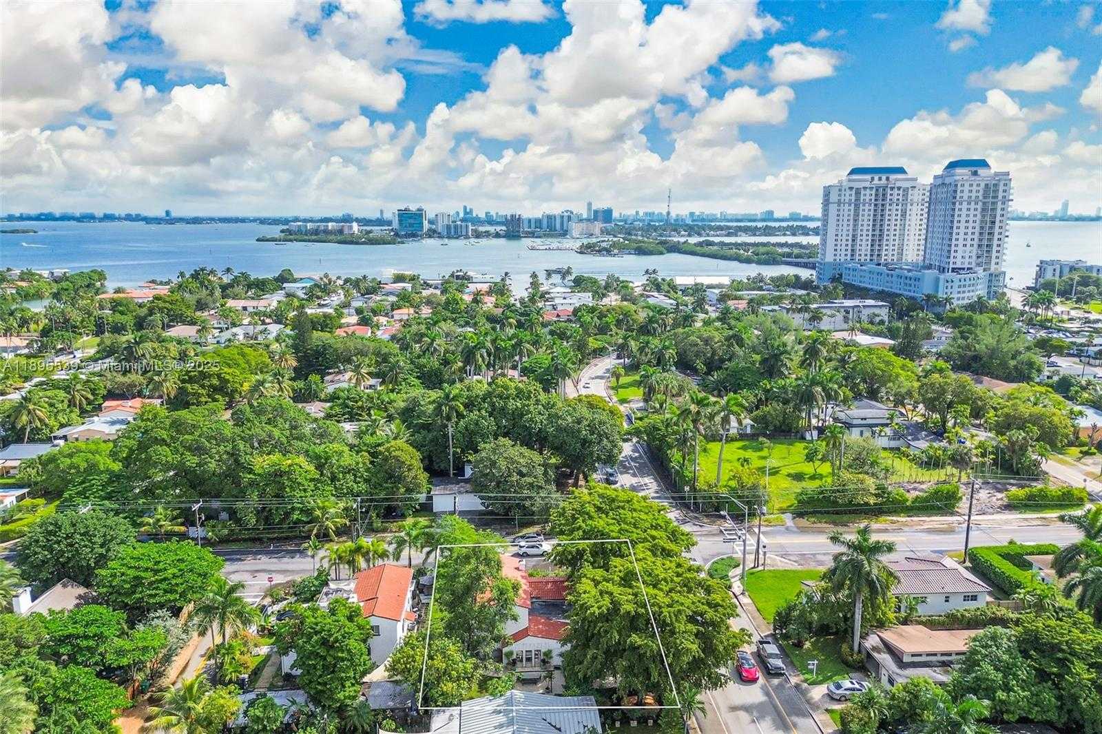 Small Image of 991 NORTH EAST 82ND ST, Miami Number 23