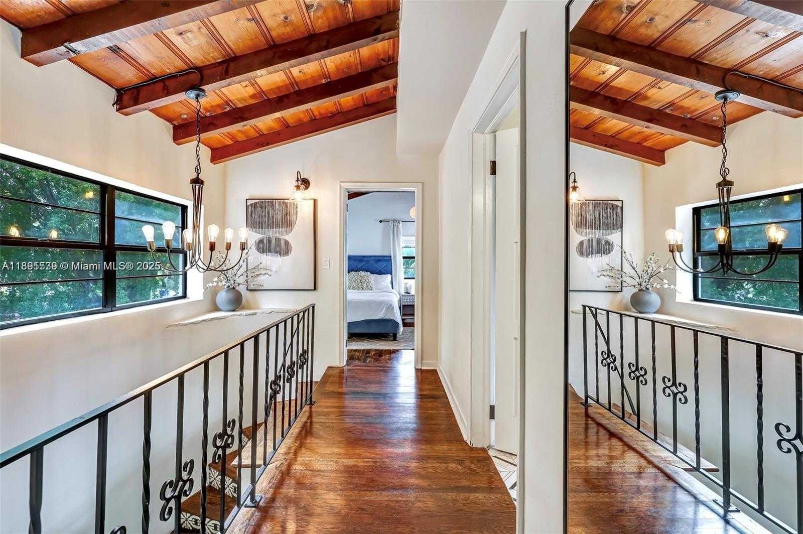 Small Image of 991 NORTH EAST 82ND ST, Miami Number 26