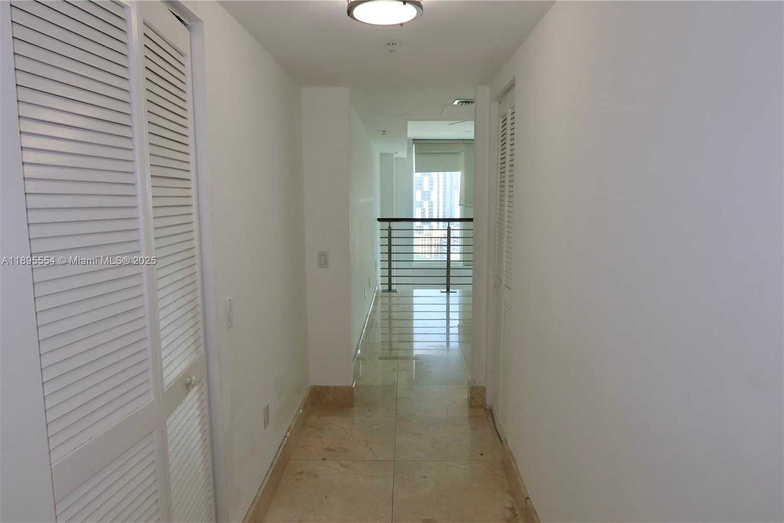 Small Image of 41 SOUTH EAST 5TH ST #1611, Miami Number 6