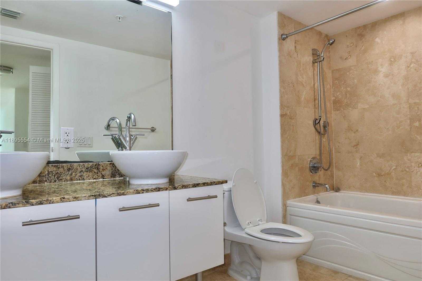 Small Image of 41 SOUTH EAST 5TH ST #1611, Miami Number 8