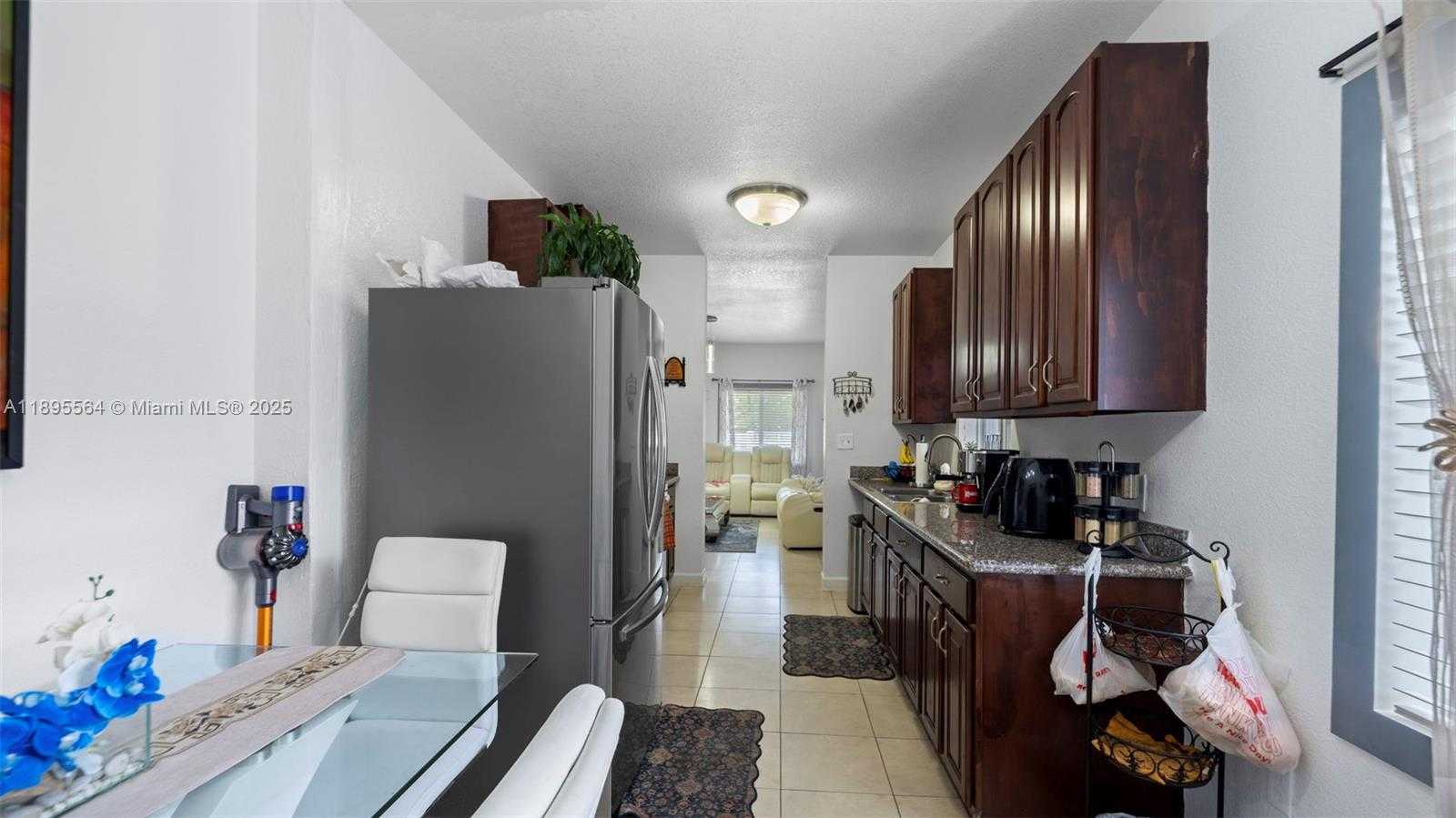 Small Image of 3109 NORTH WEST 64 ST, Miami Number 11