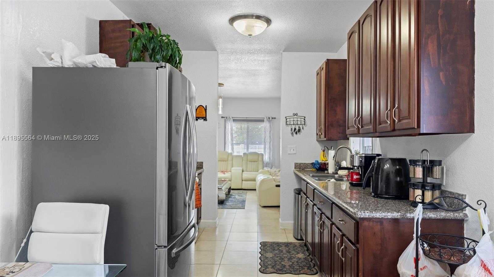 Small Image of 3109 NORTH WEST 64 ST, Miami Number 12