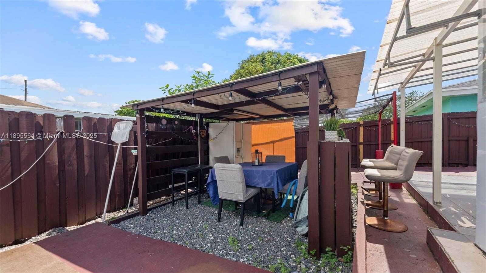 Small Image of 3109 NORTH WEST 64 ST, Miami Number 29