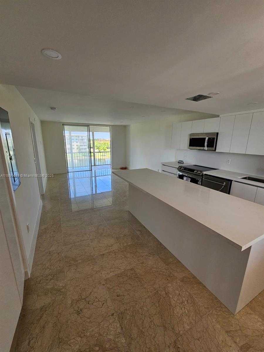 Small Image of 2905 SOUTH POINT EAST DR #L504, Aventura Number 15