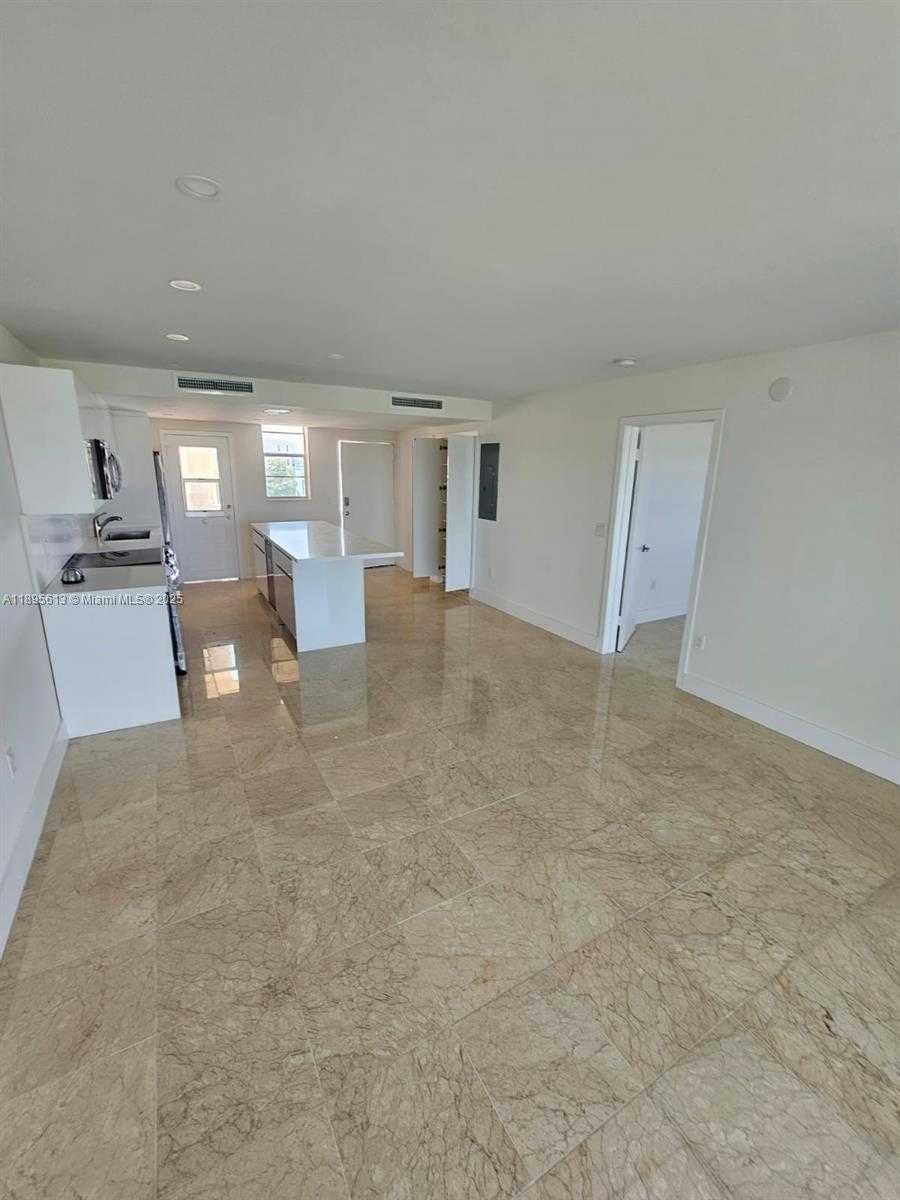 Small Image of 2905 SOUTH POINT EAST DR #L504, Aventura Number 5