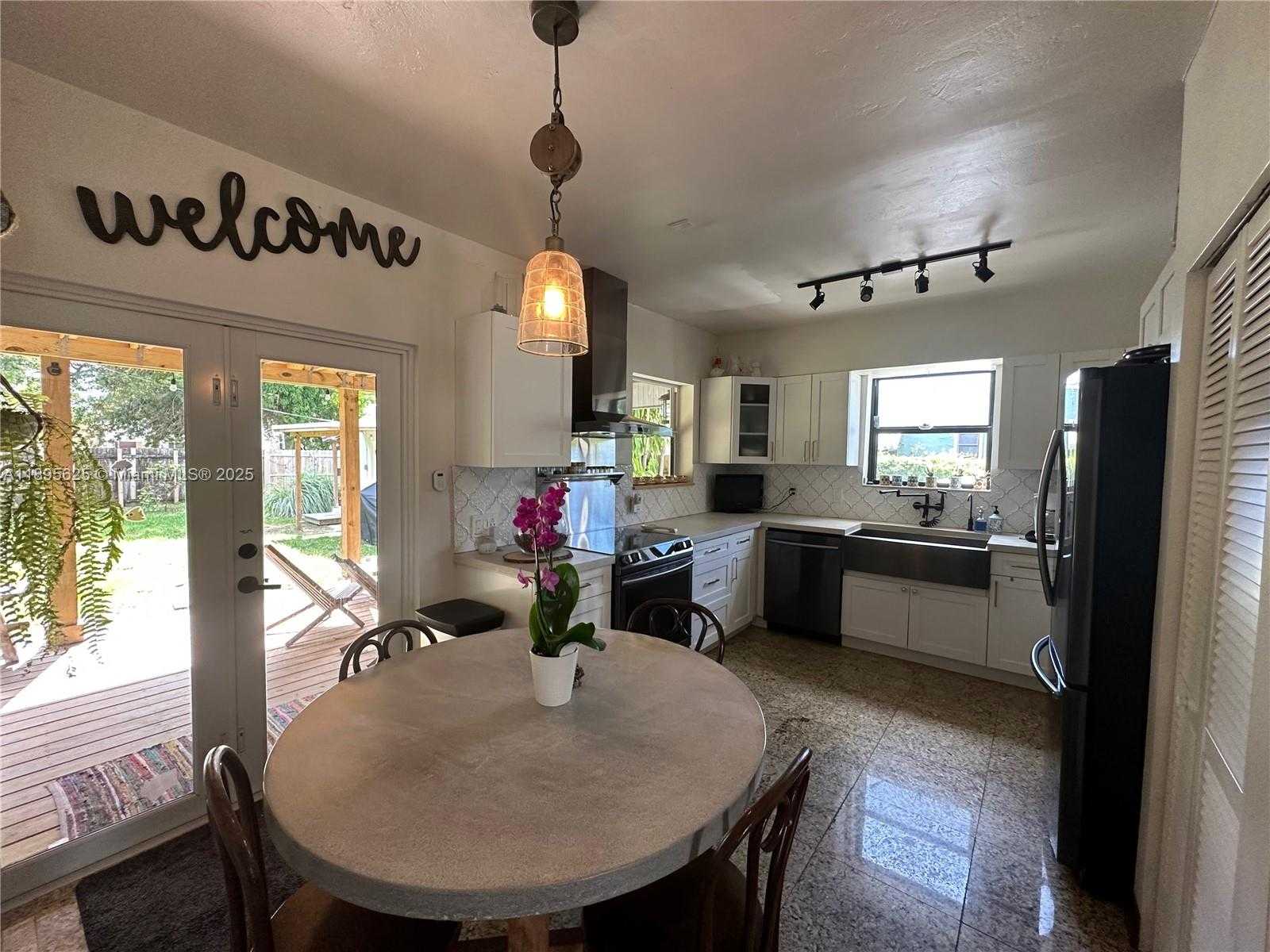 Small Image of 742 NORTH WEST 50TH ST, Miami Number 11