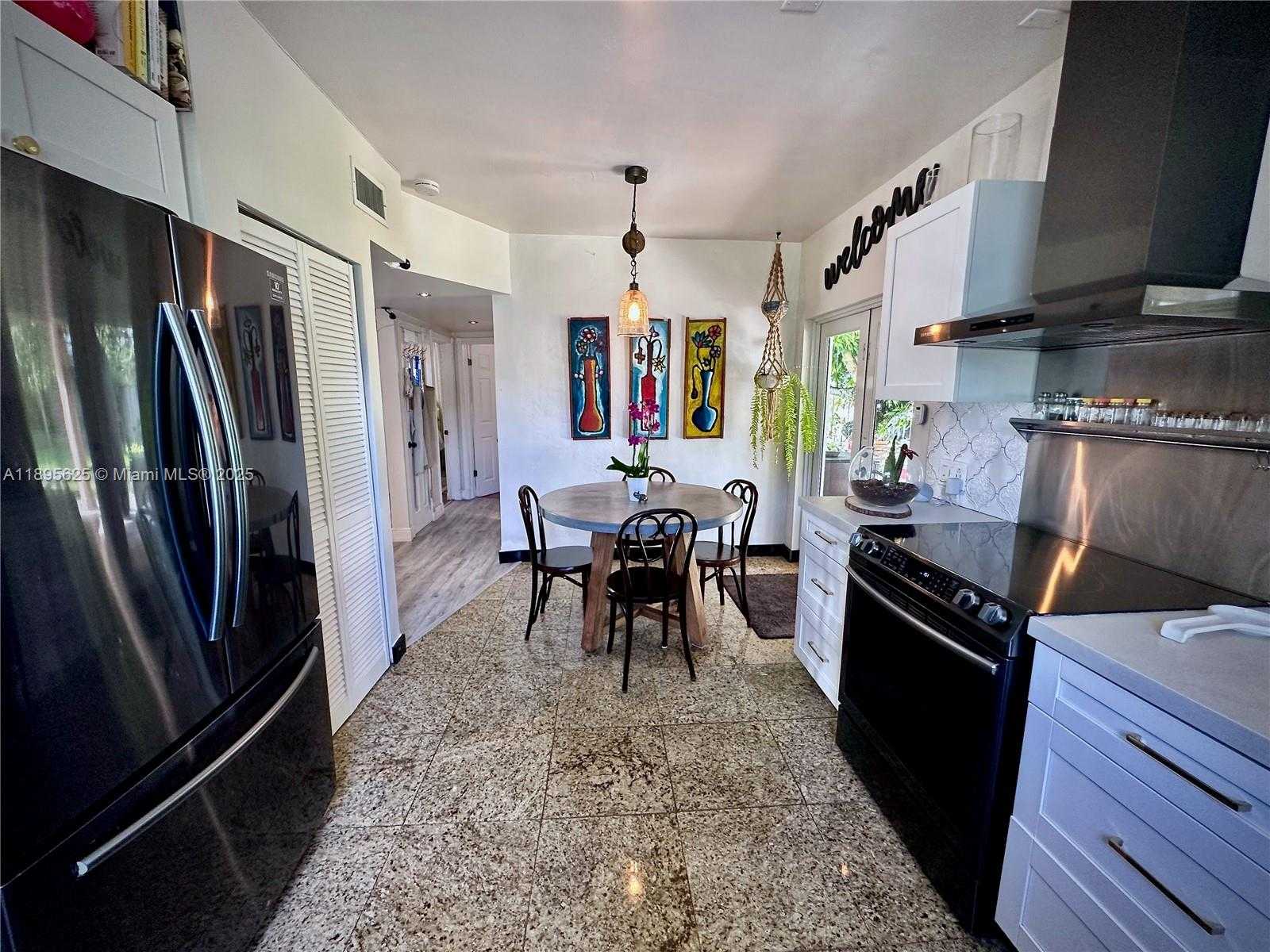 Small Image of 742 NORTH WEST 50TH ST, Miami Number 14