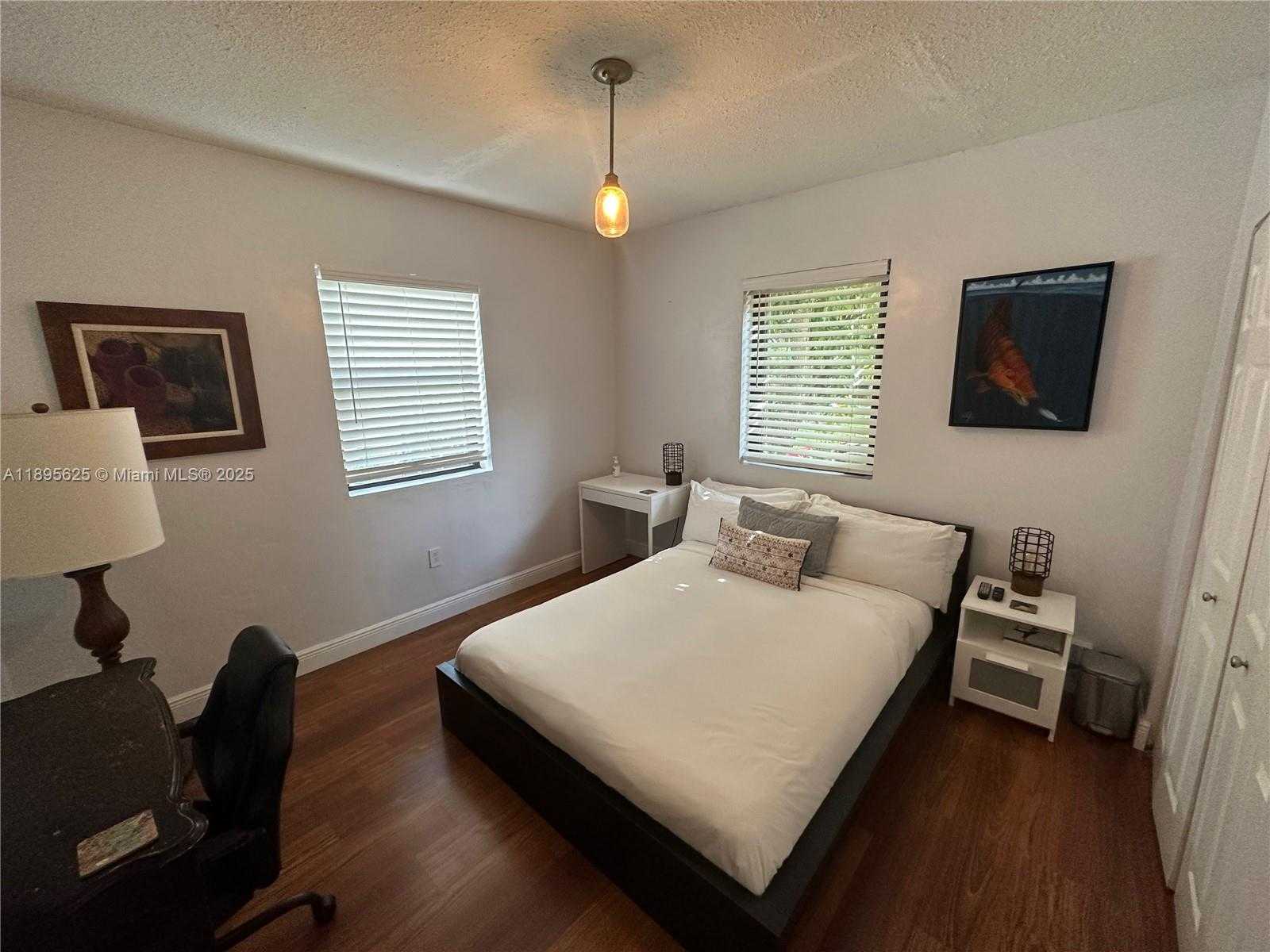 Small Image of 742 NORTH WEST 50TH ST, Miami Number 17