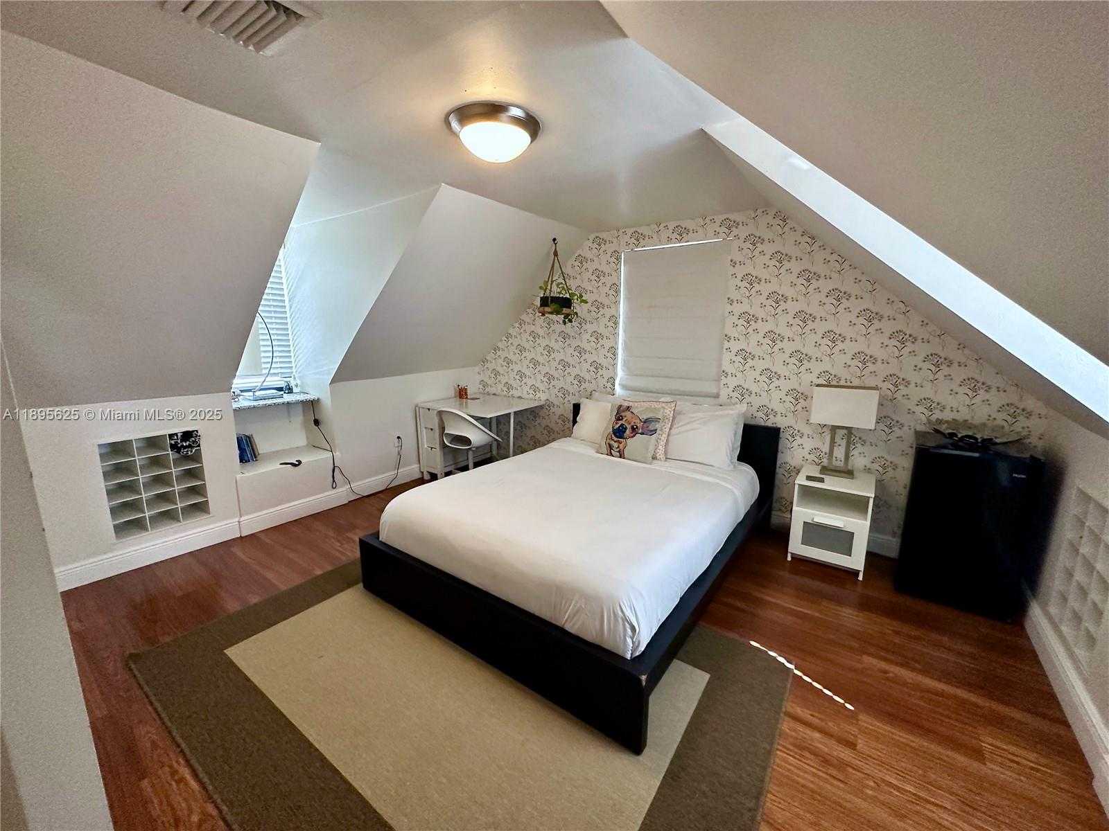 Small Image of 742 NORTH WEST 50TH ST, Miami Number 21