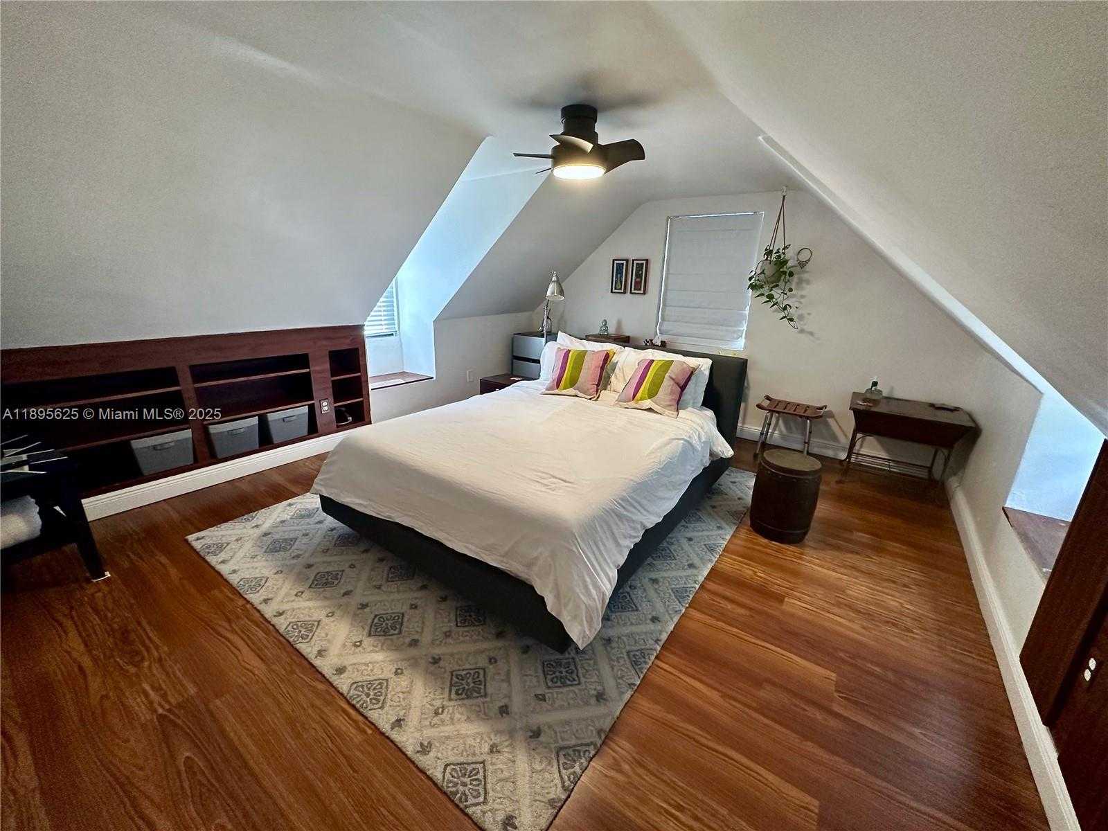 Small Image of 742 NORTH WEST 50TH ST, Miami Number 27