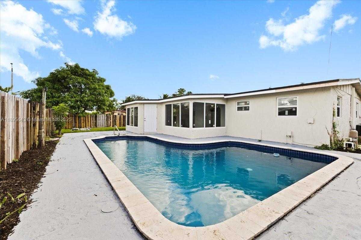 Small Image of 4131 NORTH WEST 13TH AVE, Oakland Park Number 24