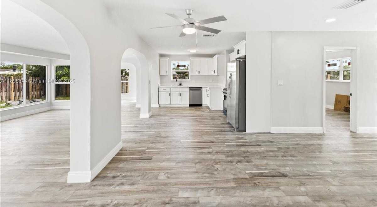 Small Image of 4131 NORTH WEST 13TH AVE, Oakland Park Number 3