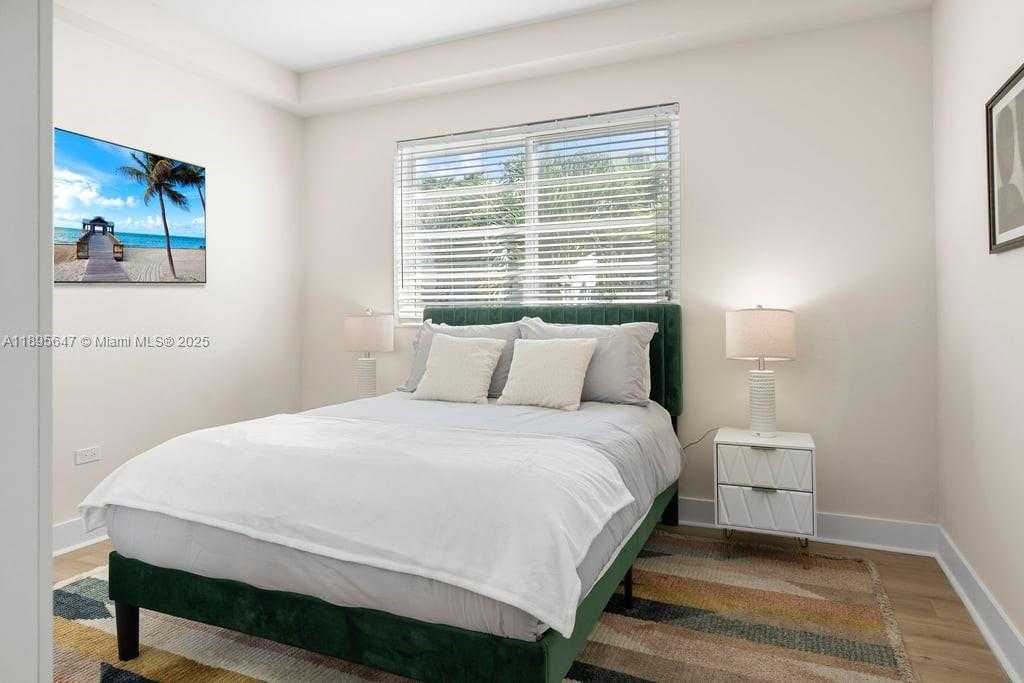 Small Image of 1471 LINCOLN TERRACE #1, Miami Beach Number 19