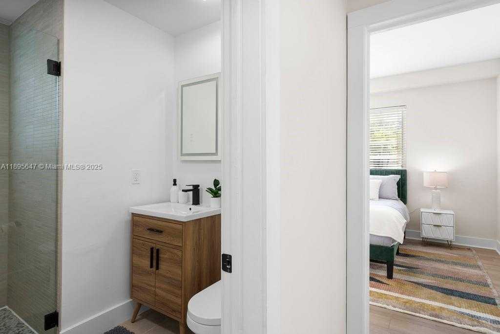Small Image of 1471 LINCOLN TERRACE #1, Miami Beach Number 23