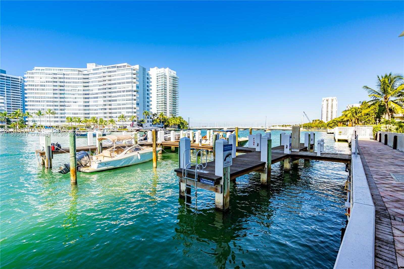 Small Image of 1471 LINCOLN TERRACE #1, Miami Beach Number 31