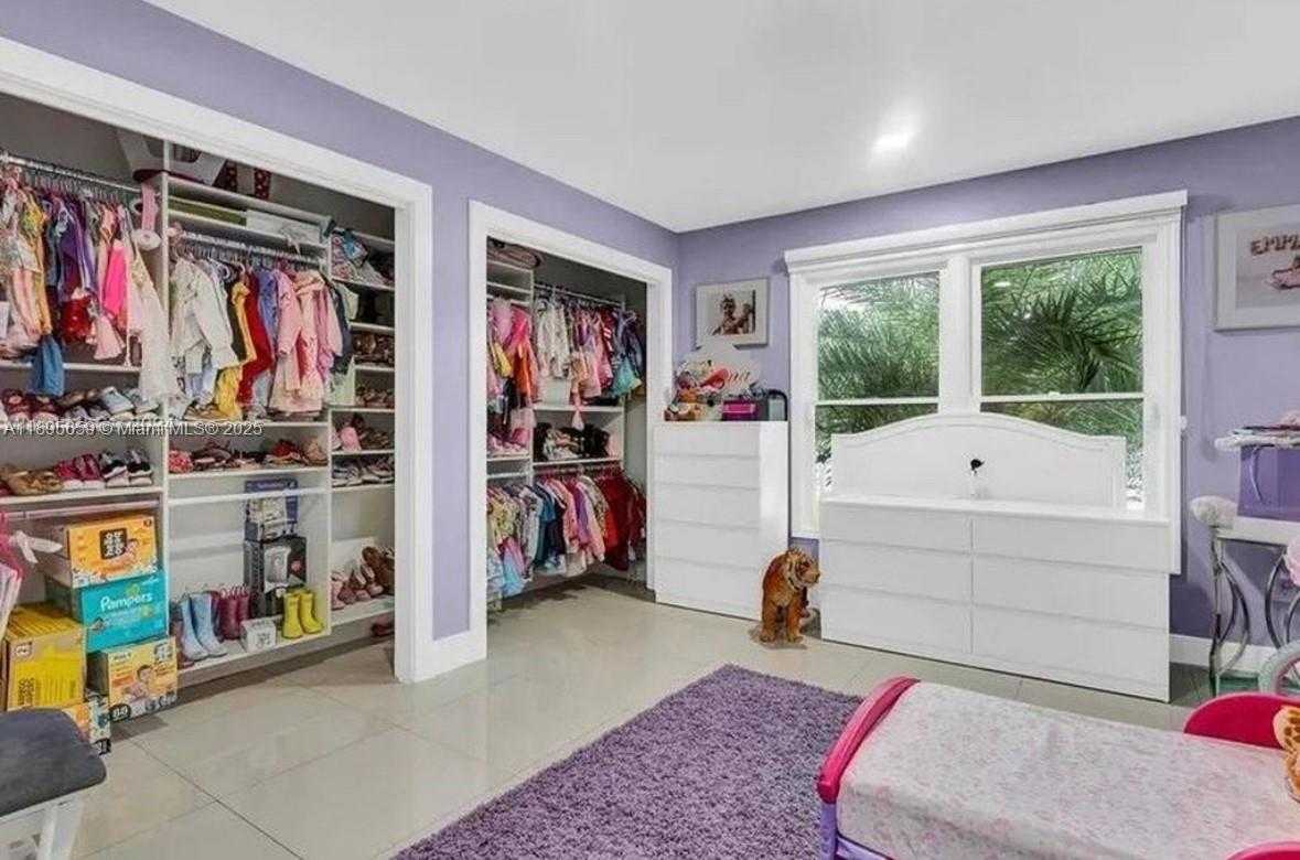Small Image of 19905 SOUTH WEST 135TH AVE, Miami Number 22