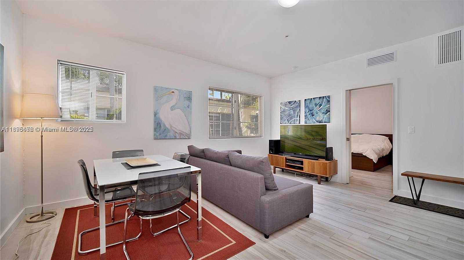 Small Image of 1560 MERIDIAN AVE #202, Miami Beach Number 4