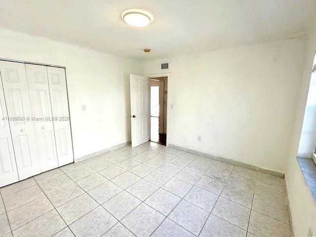 Small Image of 2101 BAY DR #3, Miami Beach Number 24
