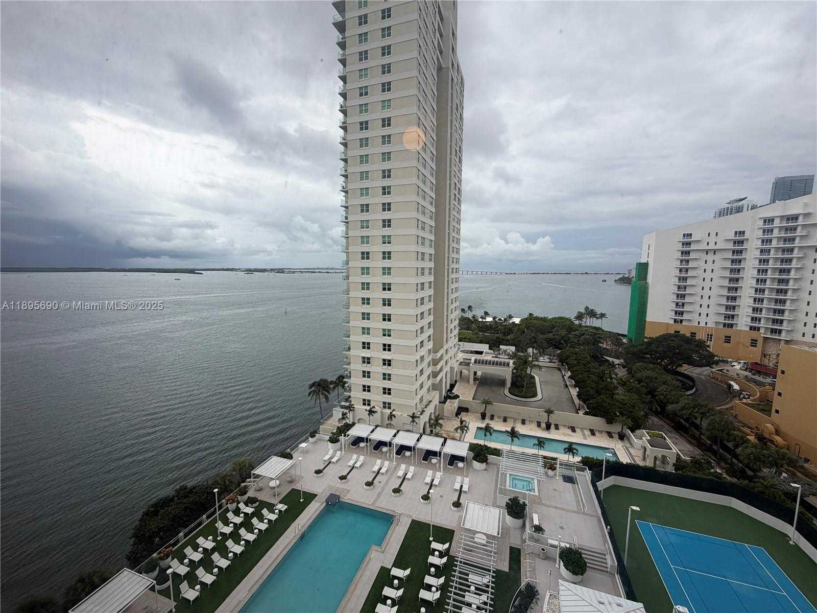 Small Image of 770 CLAUGHTON ISLAND DR #1510, Miami Number 14