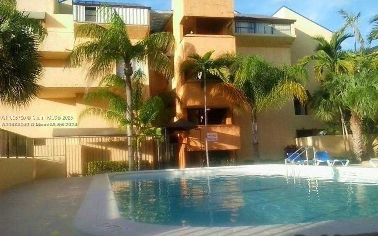 Small Image of 10500 SOUTH WEST 108TH AVE #B315, Miami Number 12