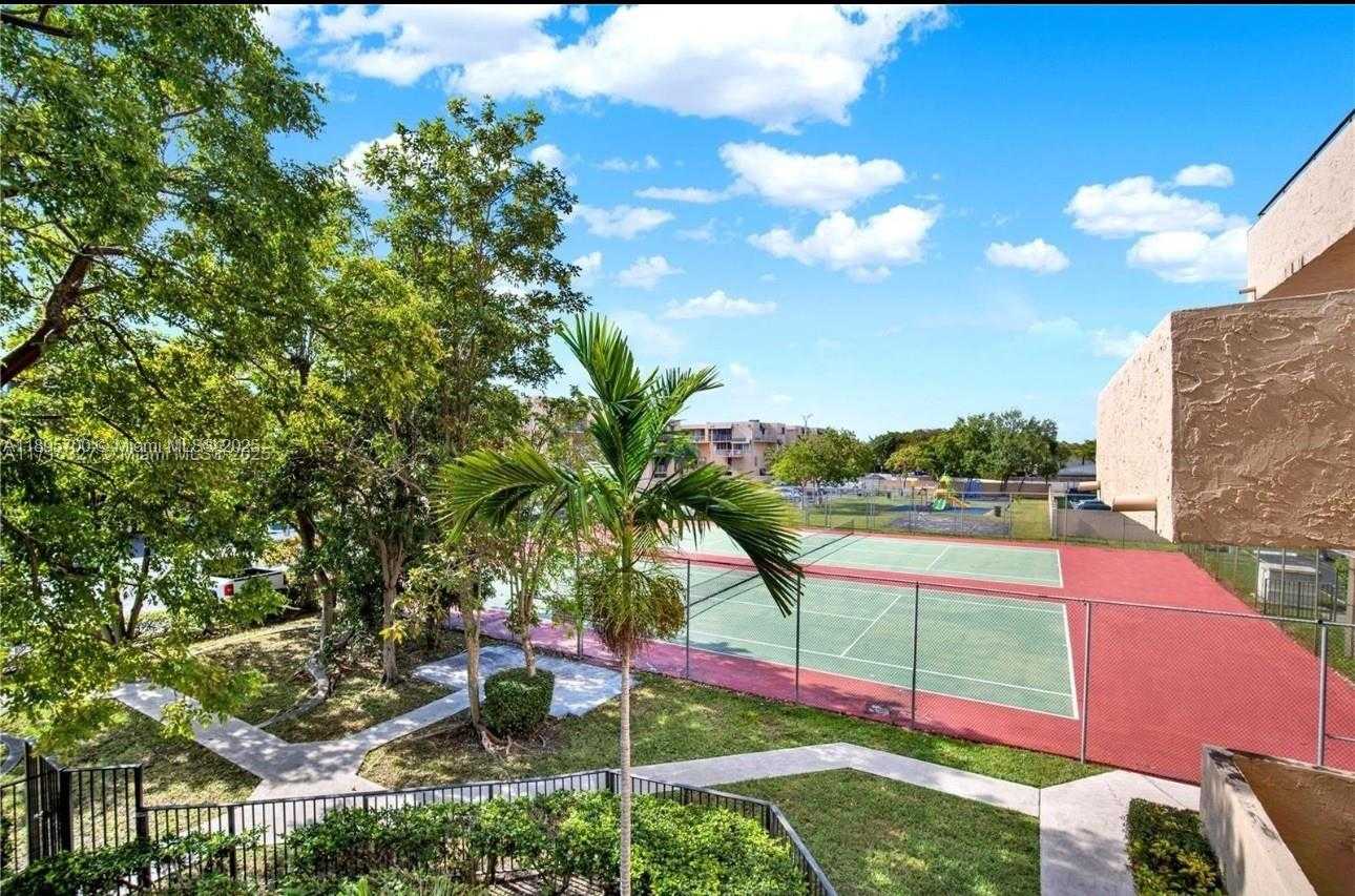 Small Image of 10500 SOUTH WEST 108TH AVE #B315, Miami Number 13