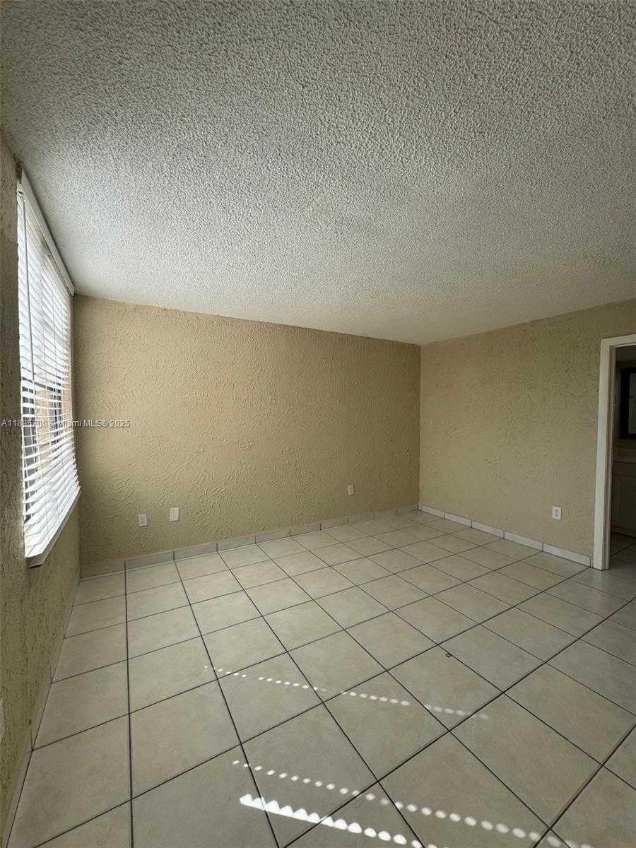 Small Image of 10500 SOUTH WEST 108TH AVE #B315, Miami Number 5
