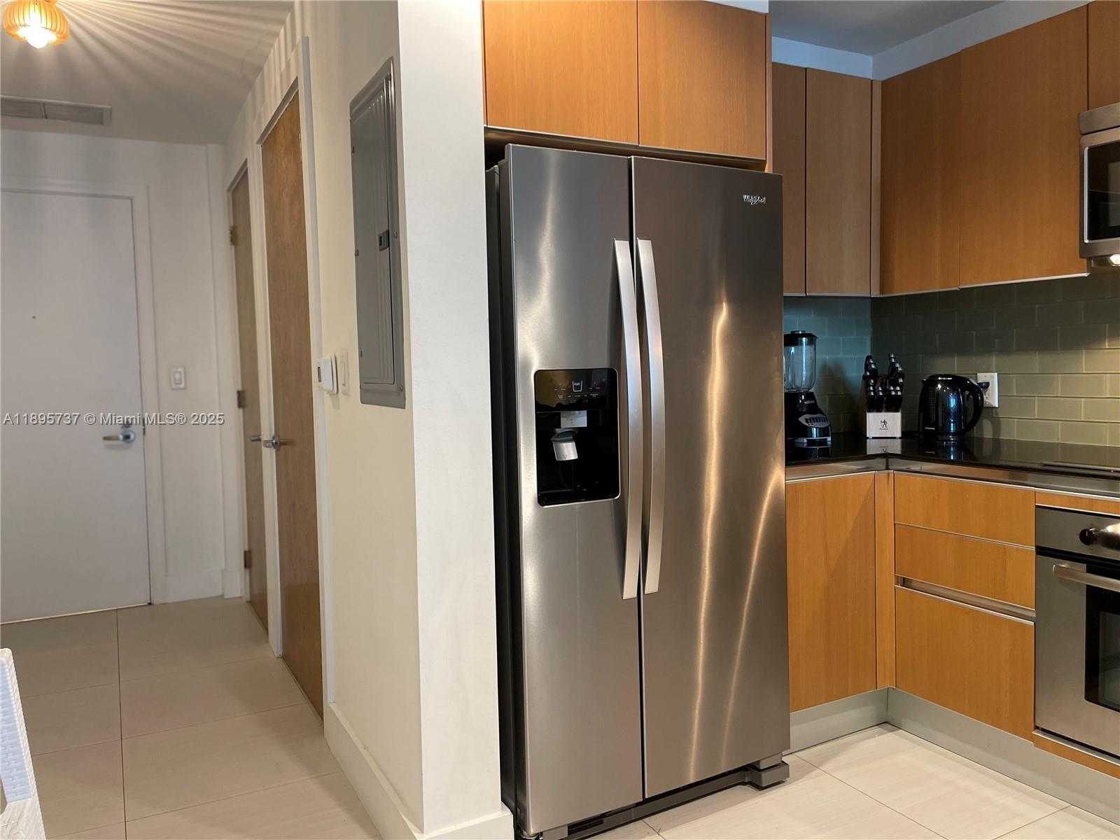 Small Image of 1060 BRICKELL AVE #2413, Miami Number 8