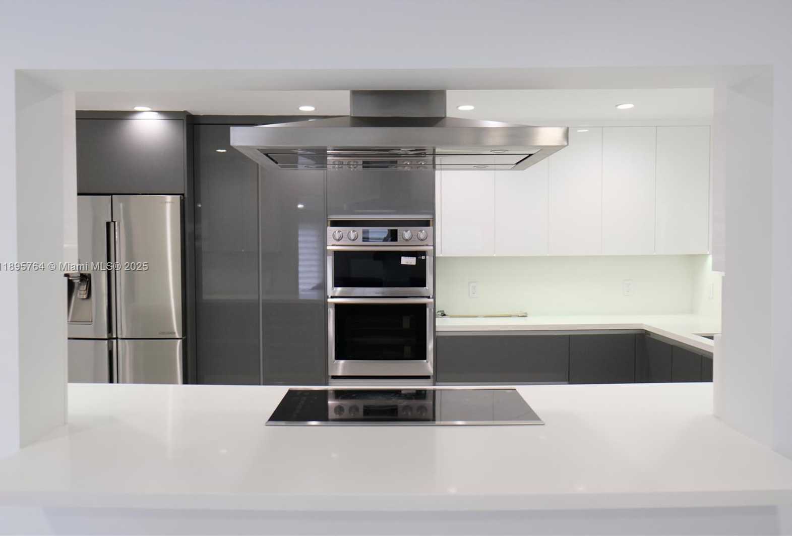 Small Image of 4311 SOUTH WEST 104TH CT, Miami Number 13