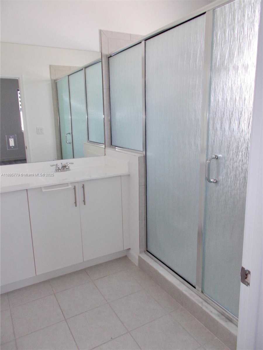 Small Image of 879 SOUTH EAST 26TH TER, Homestead Number 18