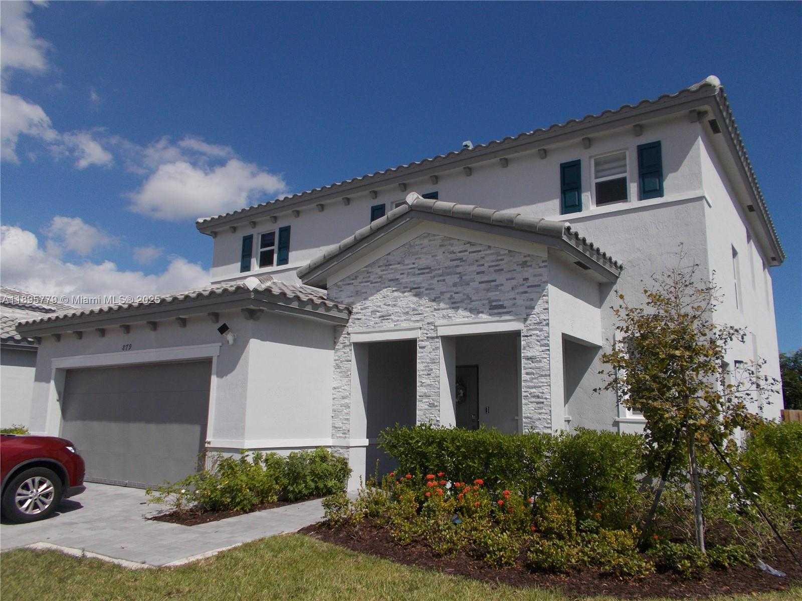 Small Image of 879 SOUTH EAST 26TH TER, Homestead Number 2