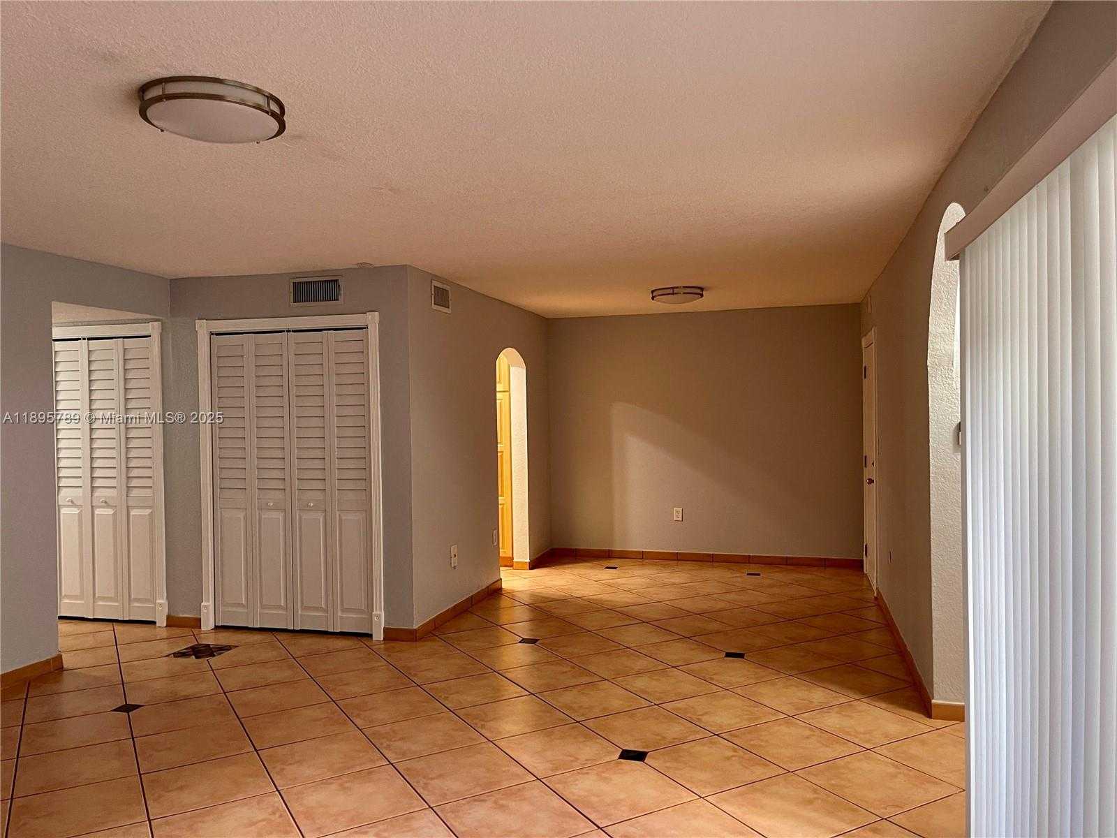 Small Image of 9456 SOUTH WEST 77TH AVE #T4, Miami Number 12