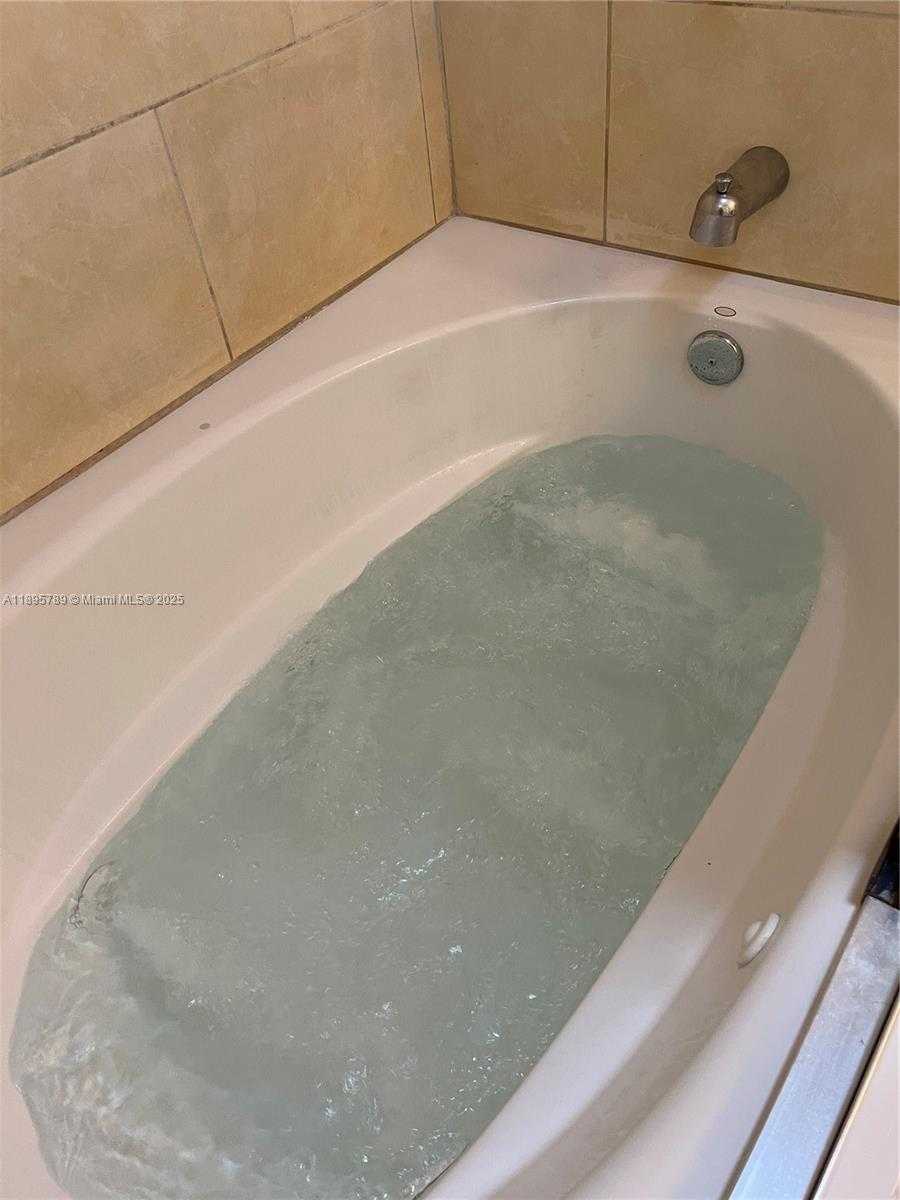 Small Image of 9456 SOUTH WEST 77TH AVE #T4, Miami Number 15