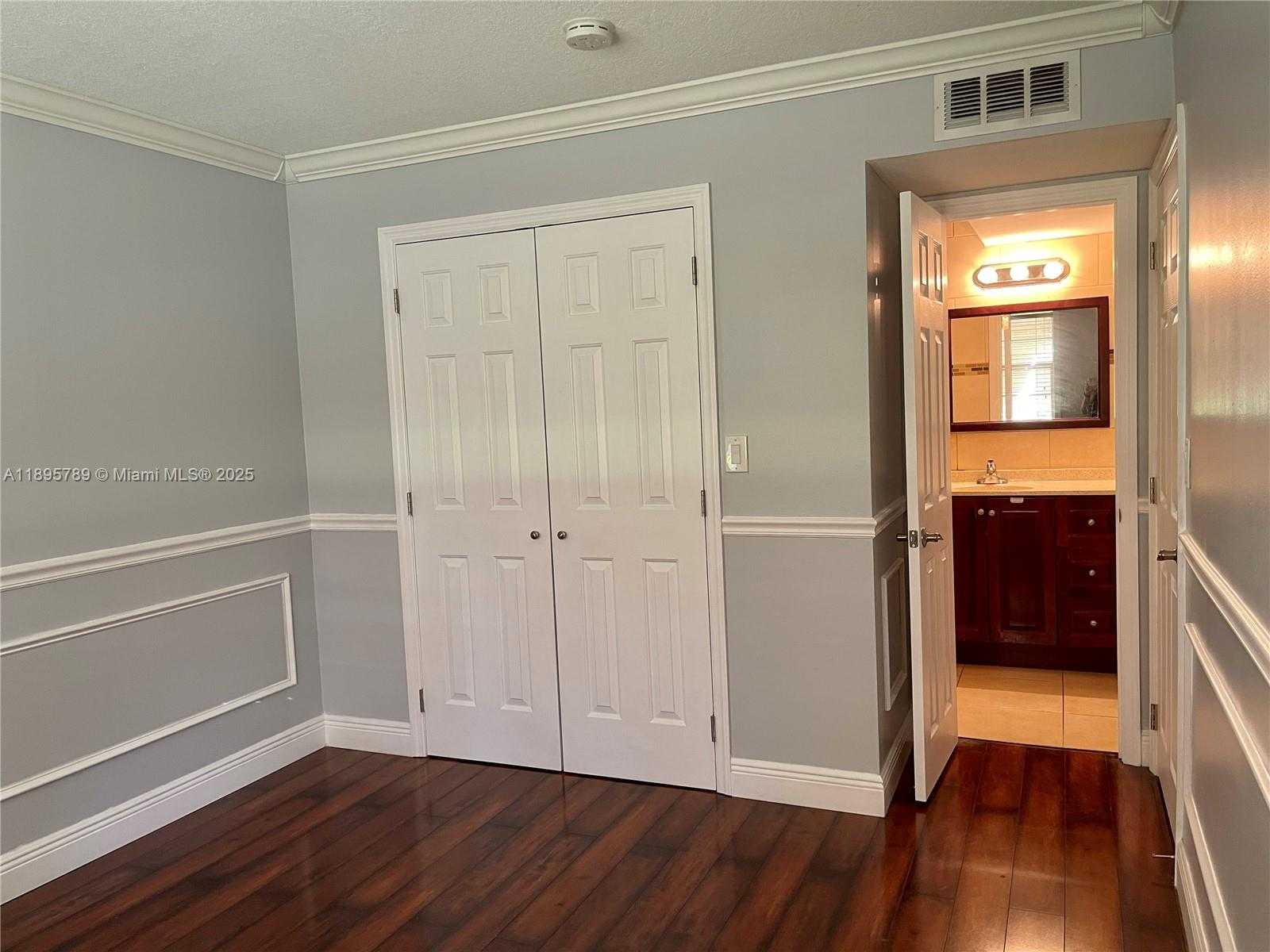 Small Image of 9456 SOUTH WEST 77TH AVE #T4, Miami Number 17