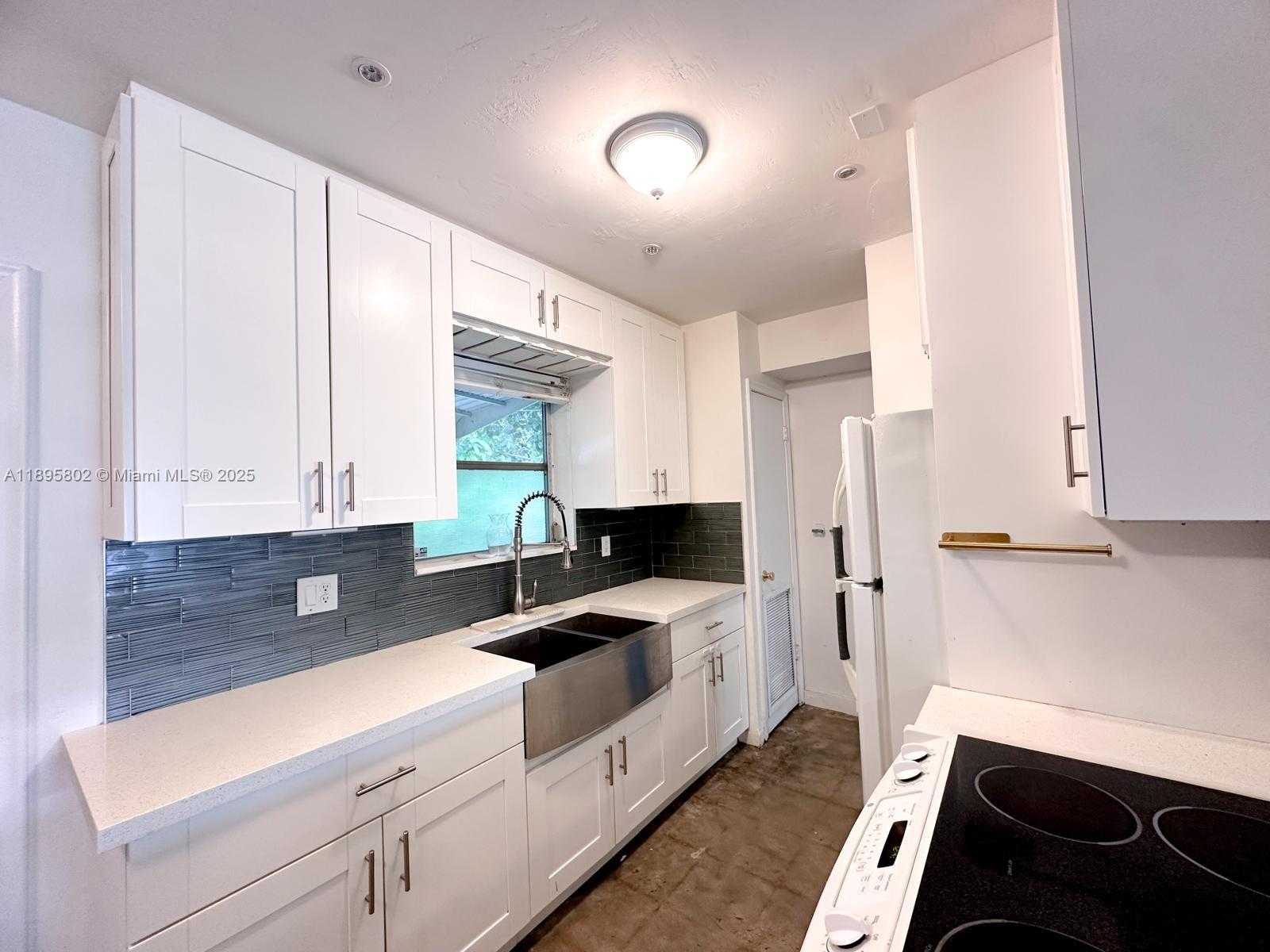 Small Image of 2222 JACKSON ST #4E, Hollywood Number 5