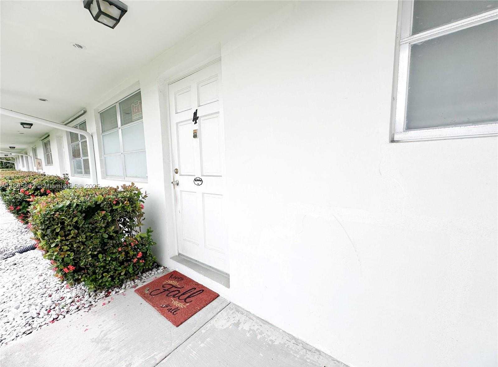 Small Image of 2222 JACKSON ST #4E, Hollywood Number 8