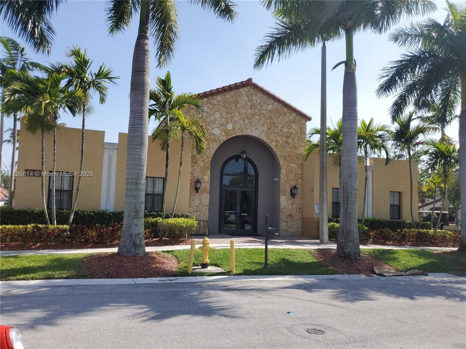 Small Image of 9731 NORTH WEST 10TH TER, Miami Number 46