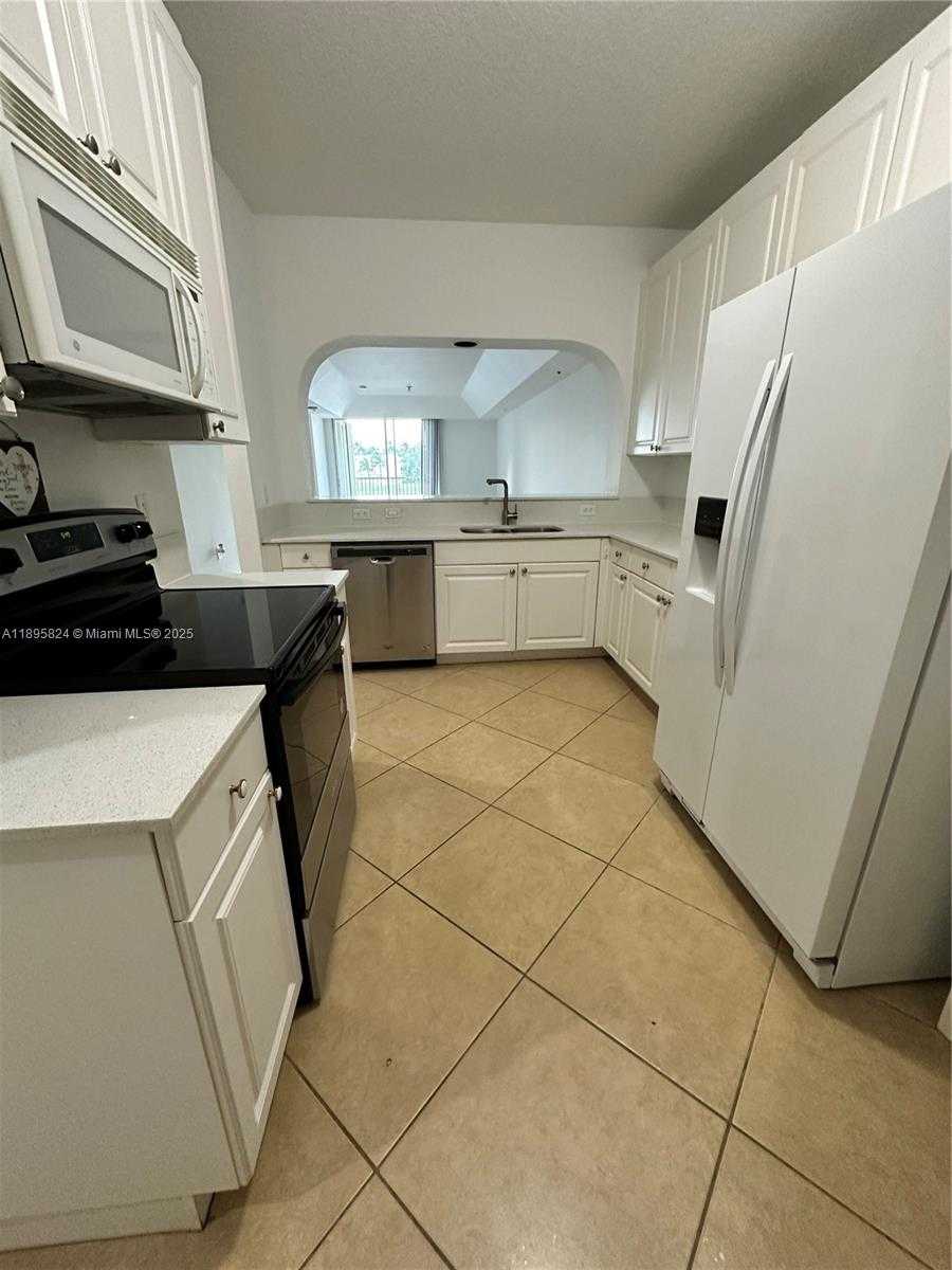 Small Image of 10700 NORTH WEST 66TH ST #201, Doral Number 23