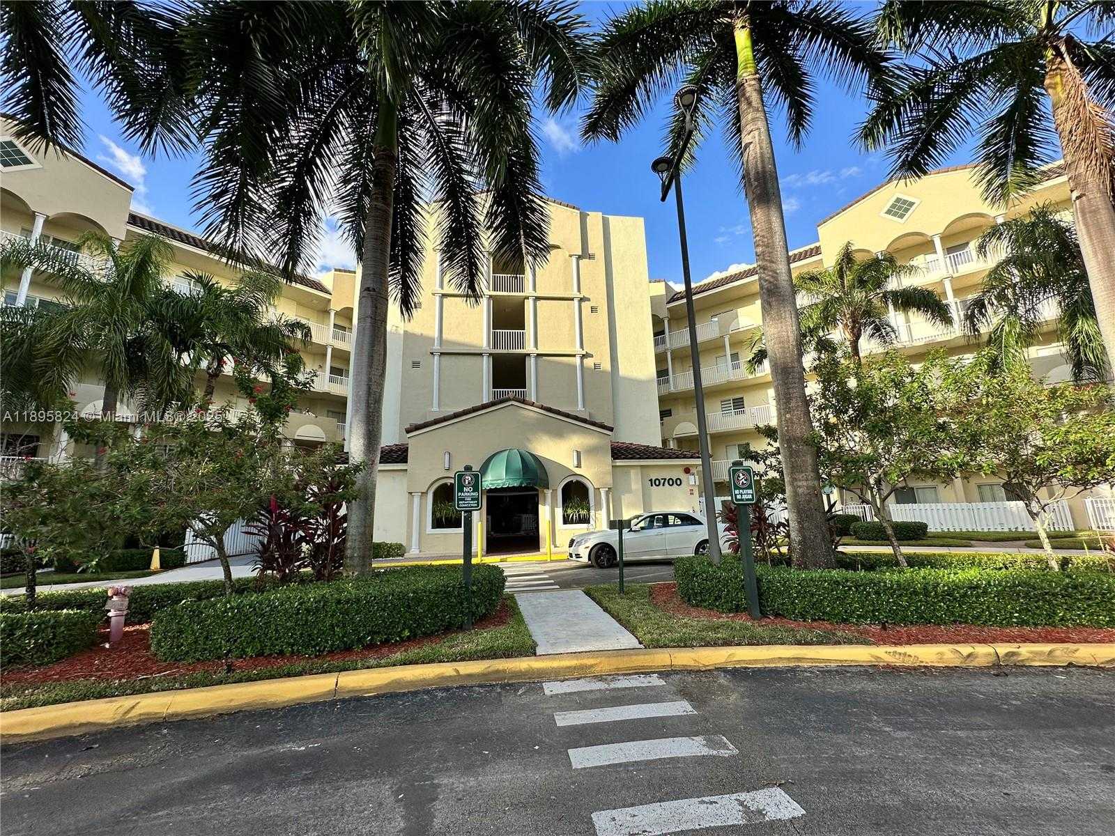Small Image of 10700 NORTH WEST 66TH ST #201, Doral Number 3