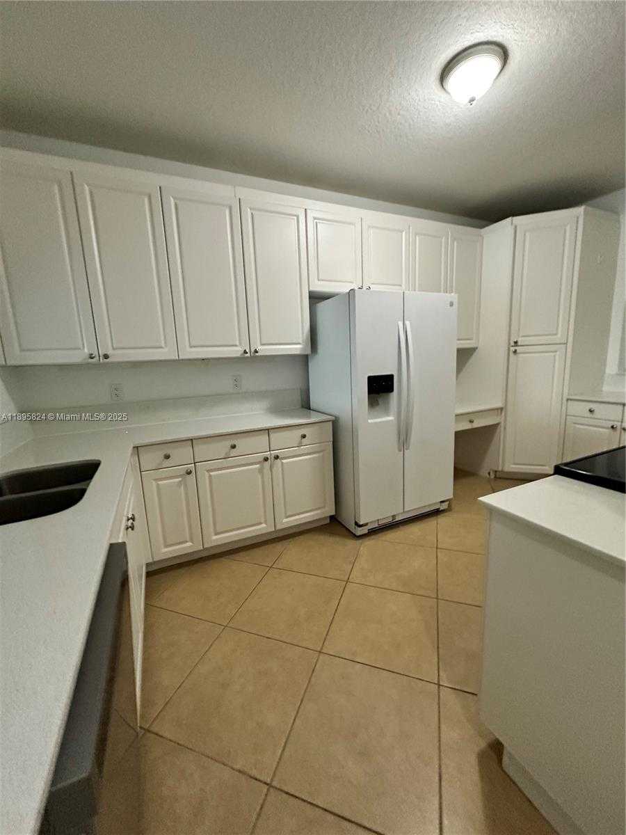 Small Image of 10700 NORTH WEST 66TH ST #201, Doral Number 31