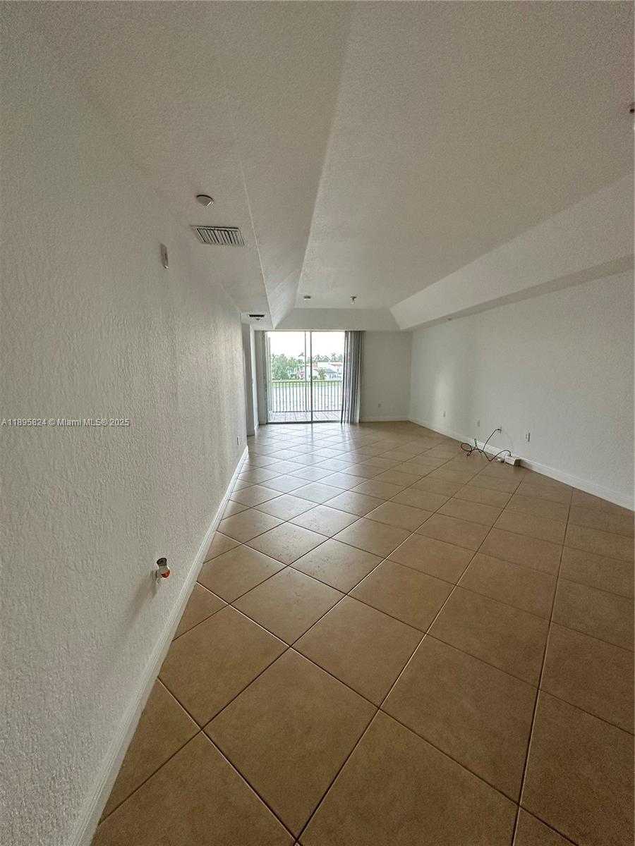 Small Image of 10700 NORTH WEST 66TH ST #201, Doral Number 35