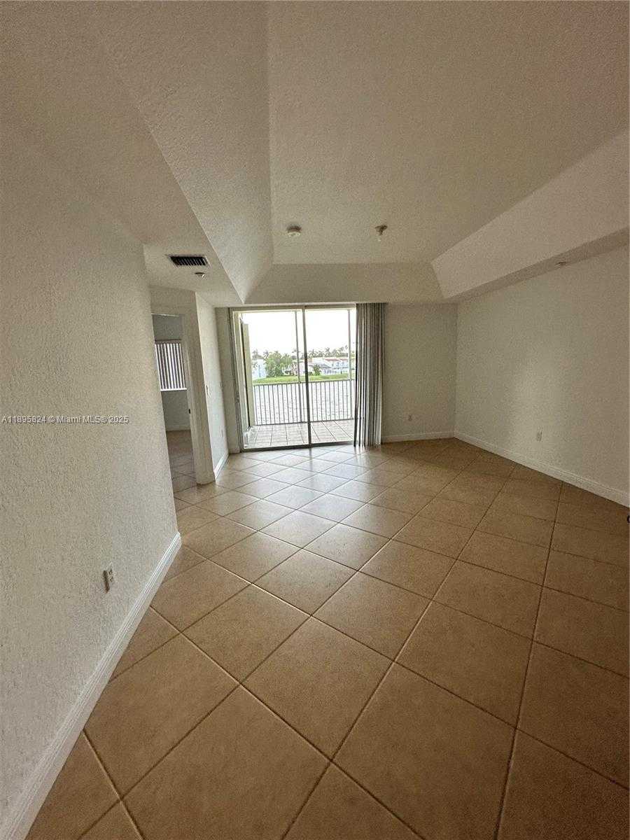 Small Image of 10700 NORTH WEST 66TH ST #201, Doral Number 36