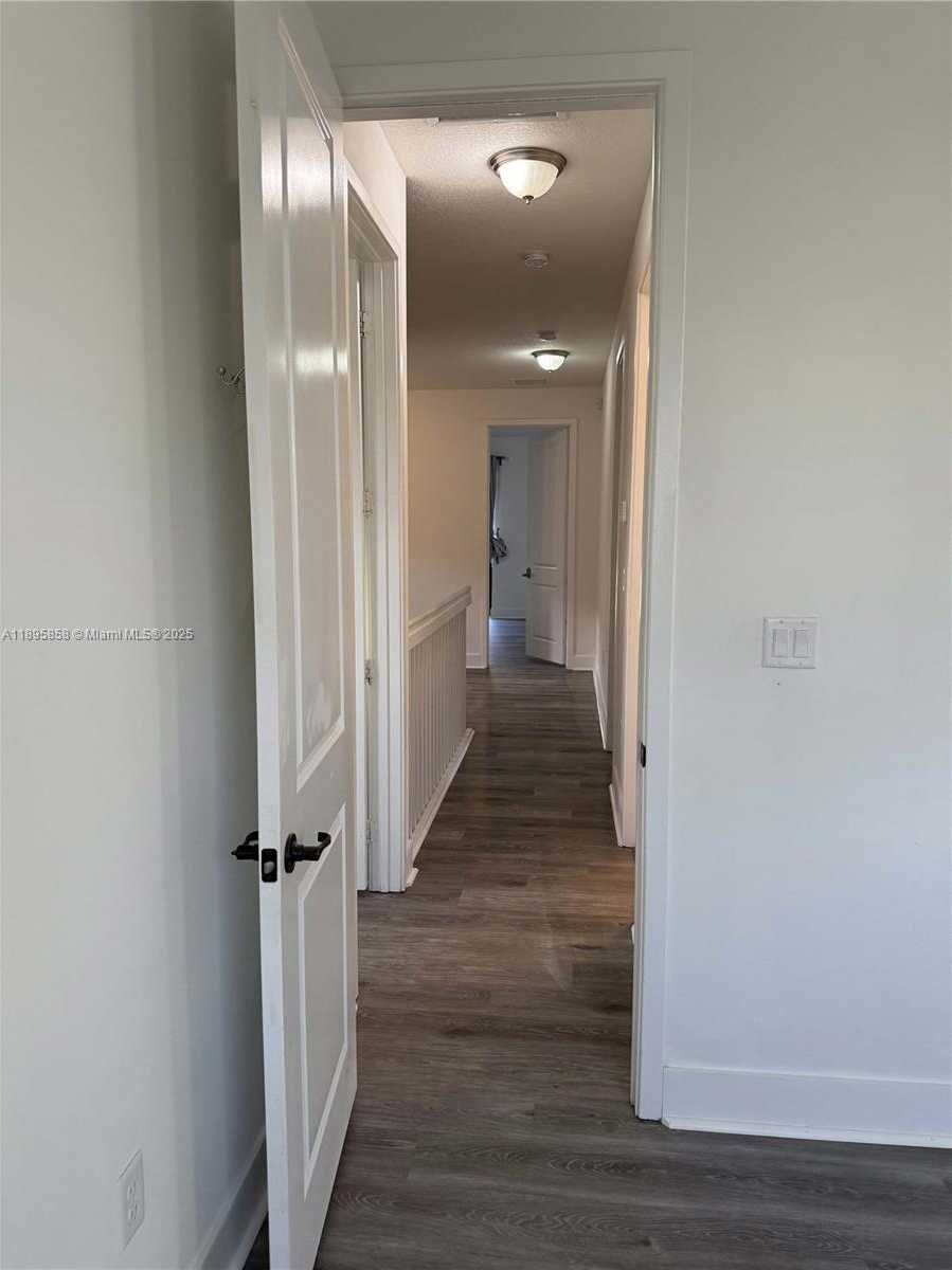 Small Image of 3299 WEST 96TH PL #n/a, Hialeah Number 13