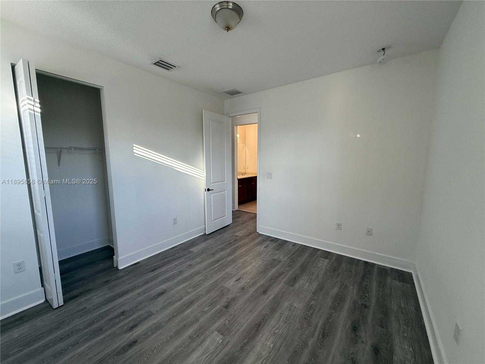 Small Image of 3299 WEST 96TH PL #n/a, Hialeah Number 16