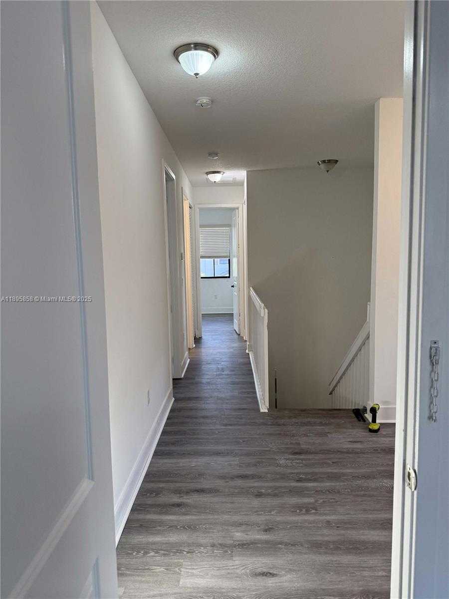 Small Image of 3299 WEST 96TH PL #n/a, Hialeah Number 18