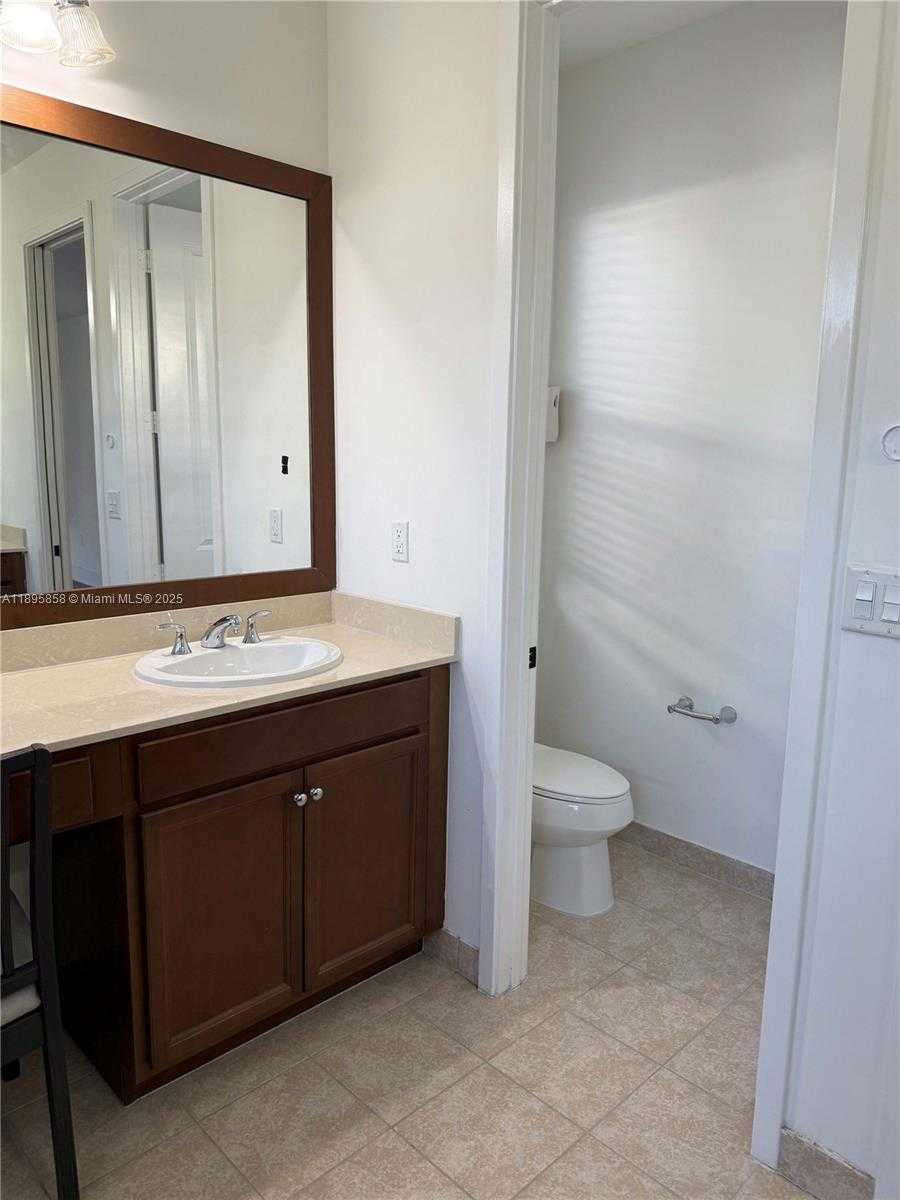 Small Image of 3299 WEST 96TH PL #n/a, Hialeah Number 19