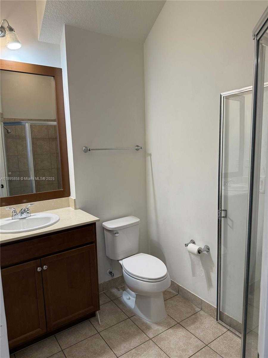 Small Image of 3299 WEST 96TH PL #n/a, Hialeah Number 29