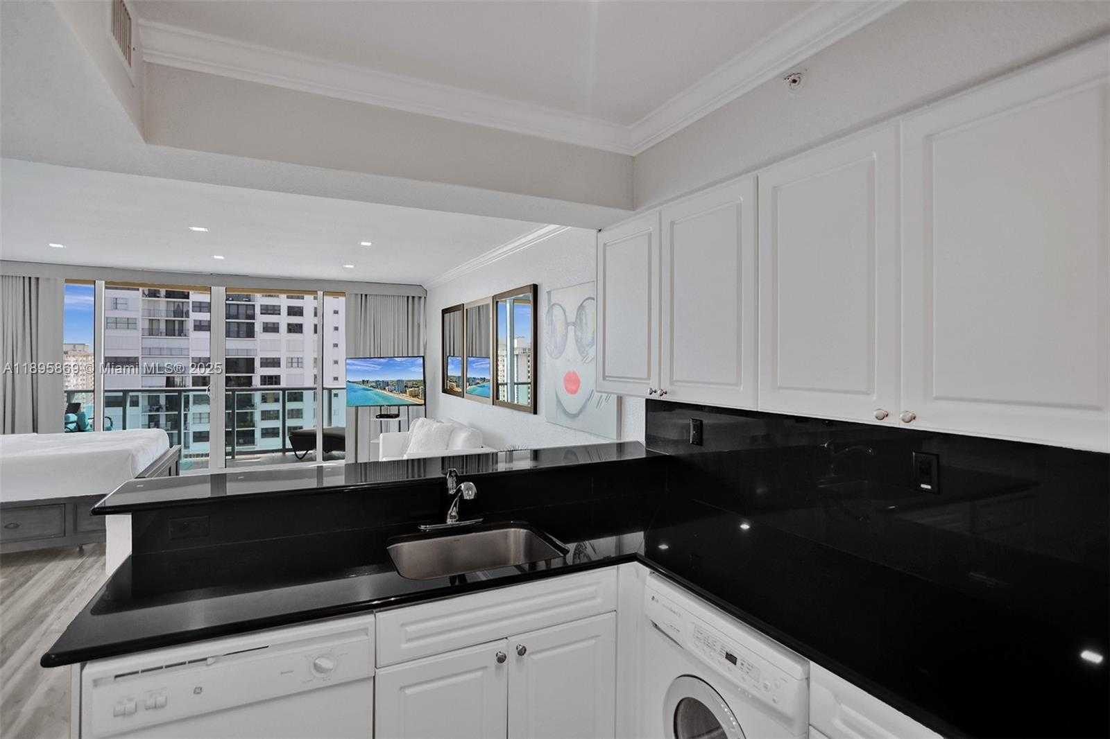 Small Image of 2501 SOUTH OCEAN DR #PH37 (available Now), Hollywood Number 9